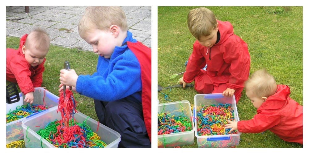 Messy Play Adventures Blog: Rainbow Dyed Spaghetti Pasta Noodles