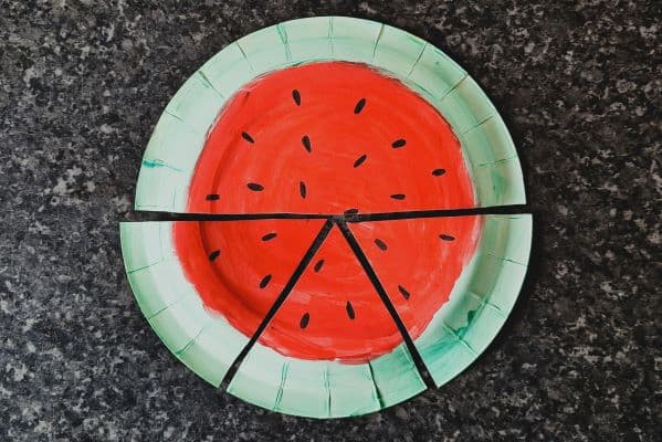 Picnic Crafts for Preschoolers - watermelon paper plate