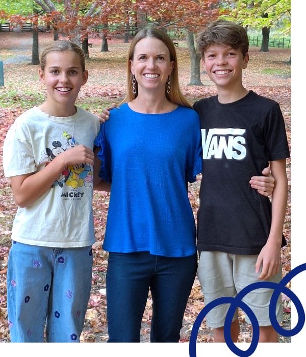 Mud Mates - About Us - Family photo